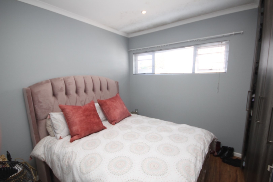 2 Bedroom Property for Sale in Berea Eastern Cape